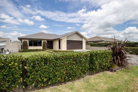 Photo of property in 13 Benner Drive, Ngatea, 3503