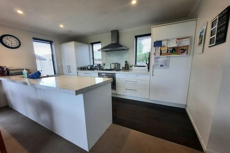 Photo of property in 152 Rolleston Drive, Rolleston, 7614