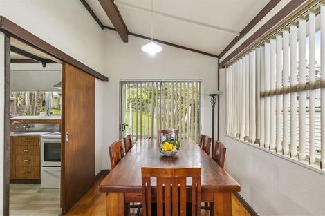 Photo of property in 38 Thornlow Street, Glendene, Auckland, 0602