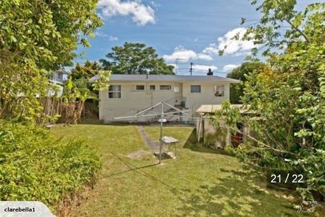 Photo of property in 23 Ellice Road, Totara Vale, Auckland, 0629