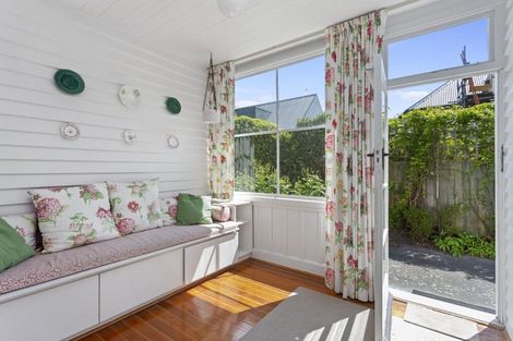 Photo of property in 11 Clissold Street, Merivale, Christchurch, 8014