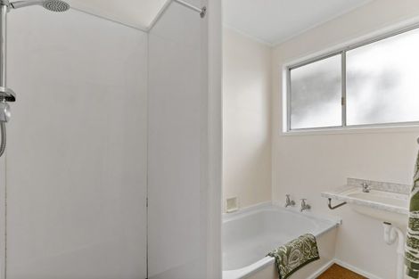 Photo of property in 25 Marcel Place, Glenfield, Auckland, 0629