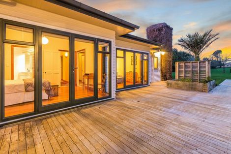 Photo of property in 3 Hadfield Road, Peka Peka, Waikanae, 5391