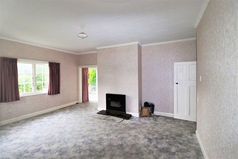 Photo of property in 2 Riverbank Road, Okoia, Whanganui, 4573