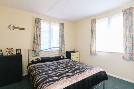 Photo of property in 1034 High Street, Avalon, Lower Hutt, 5011