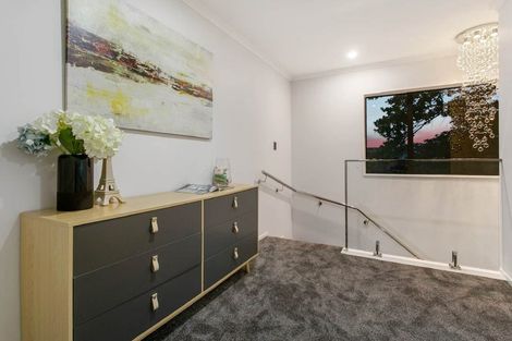 Photo of property in 664d Pakuranga Road, Howick, Auckland, 2010
