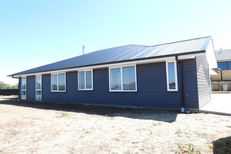 Photo of property in 17 Dove Place, Holmes Hill, Oamaru, 9401