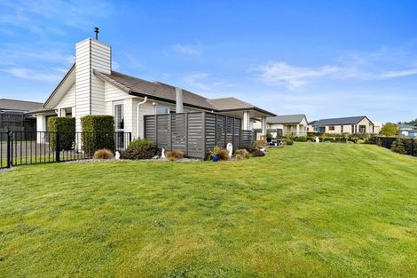 Photo of property in 2 Bluebell Place, Te Kauwhata, 3710