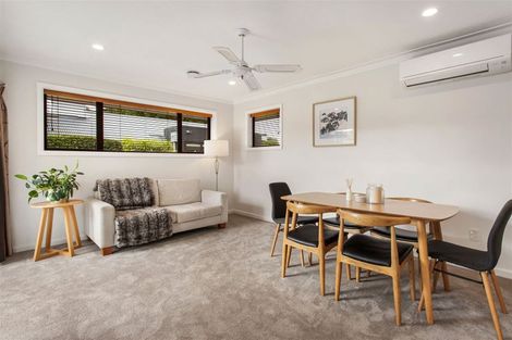 Photo of property in 1/12 Gleneagles Terrace, Ilam, Christchurch, 8053