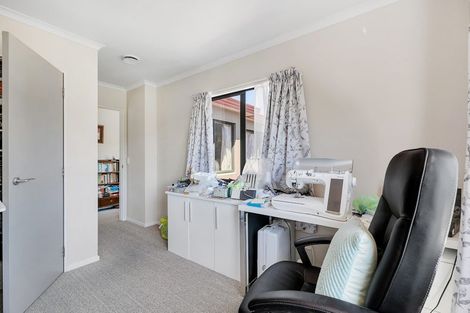 Photo of property in 44a The Drive, Tawa, Wellington, 5028