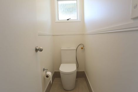 Photo of property in 1/18 Cranston Street, Torbay, Auckland, 0632