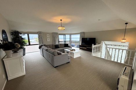 Photo of property in 76 Mount Pleasant Road, Mount Pleasant, Christchurch, 8081