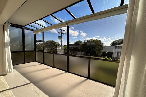 Photo of property in 1/49 Galaxy Drive, Mairangi Bay, Auckland, 0630