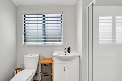 Photo of property in 17 Ashmore Drive, Frankleigh Park, New Plymouth, 4310