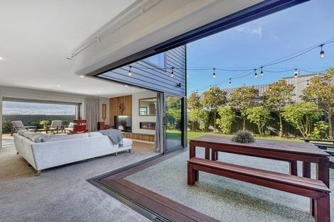 Photo of property in 3 Raupo Crescent, Wharewaka, Taupo, 3330