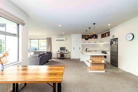 Photo of property in 27 Richard Pearse Drive, Temuka, 7920