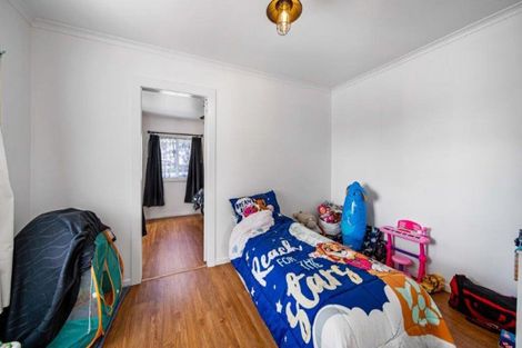 Photo of property in 19 South Crescent, Amberley, 7481