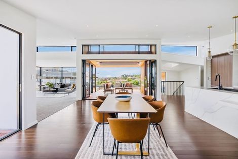 Photo of property in 31 Dunvegan Rise, East Tamaki Heights, Auckland, 2016