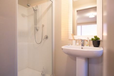 Photo of property in 10 Marine Parade South, Foxton Beach, Foxton, 4815