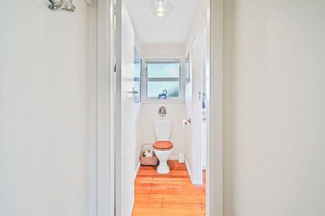 Photo of property in 21 Oakfield Street, Burnside, Christchurch, 8053