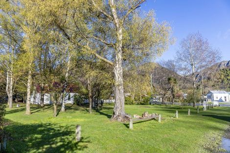 Photo of property in 13 Berkshire Street, Arrowtown, 9302