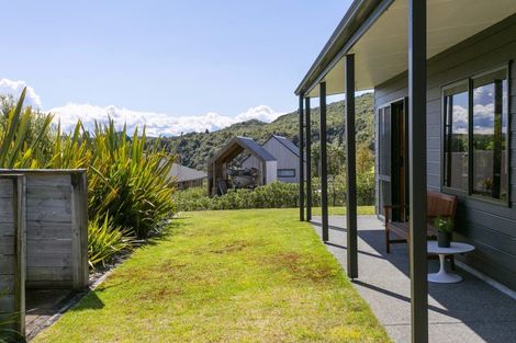 Photo of property in 30 Te Awha Place, Kuratau, Turangi, 3381