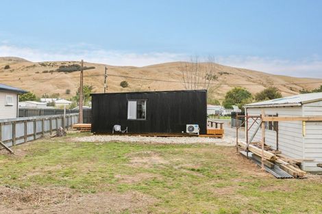 Photo of property in 20 Dundas Street, Porangahau, 4293