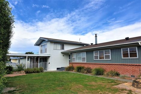 Photo of property in 37 James Foley Avenue, Pirimai, Napier, 4112