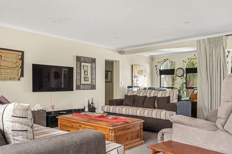 Photo of property in 24 Sunvale Crescent, Whataupoko, Gisborne, 4010