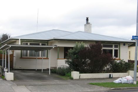 Photo of property in 47 Dahlia Street, Palmerston North, 4410