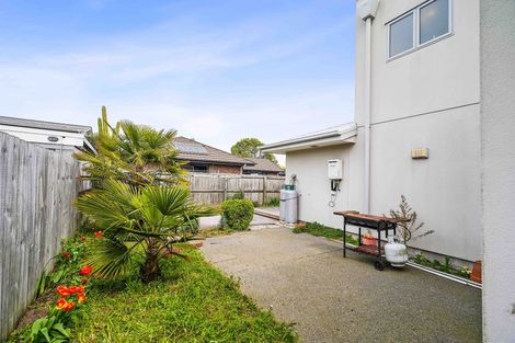Photo of property in 24 Dinton Street, Russley, Christchurch, 8042