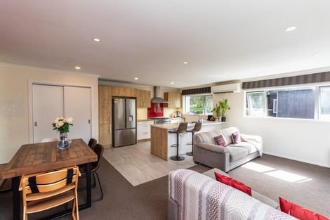 Photo of property in 43 Burma Road, Khandallah, Wellington, 6035