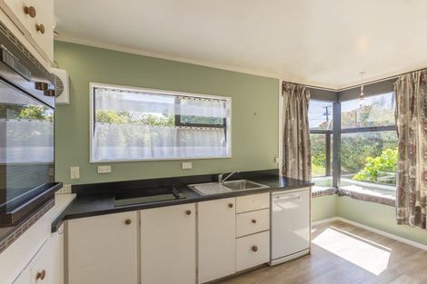 Photo of property in 102b Matatua Road, Raumati Beach, Paraparaumu, 5032