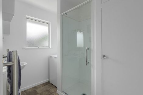 Photo of property in 1/500 Harewood Road, Harewood, Christchurch, 8051