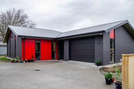 Photo of property in 63a Park Road, Carterton, 5713