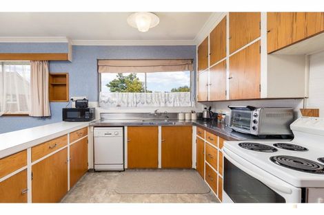 Photo of property in 2 Betten Street, Waimate, 7924