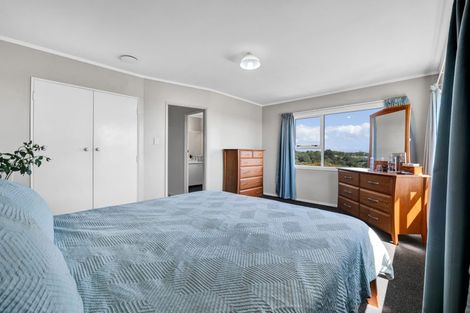 Photo of property in 138 Govett Avenue, Frankleigh Park, New Plymouth, 4310