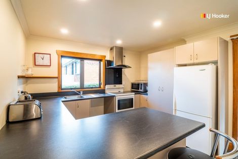 Photo of property in 299 Main South Road, Green Island, Dunedin, 9018