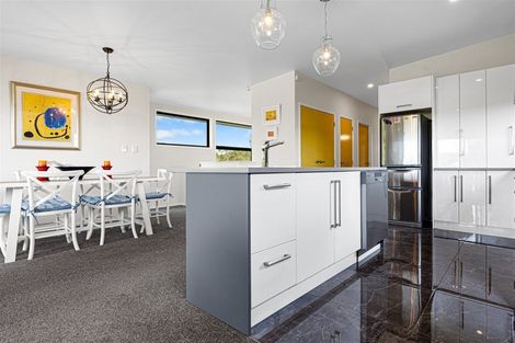 Photo of property in 33 Hihitahi Rise, Paihia, 0200