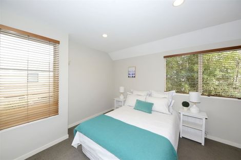 Photo of property in 30 Oakford Close, Riccarton, Christchurch, 8011