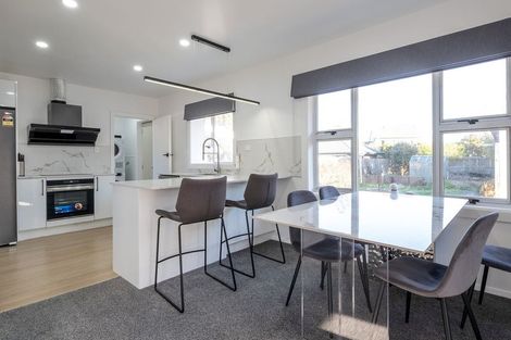 Photo of property in 9 Bevington Street, Avonhead, Christchurch, 8042