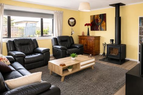 Photo of property in 102 Avon Road, Clifton, Invercargill, 9812