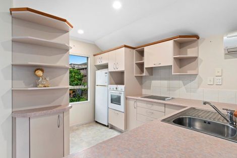 Photo of property in Orange Grove Village, 4/22 Pyes Pa Road, Pyes Pa, Tauranga, 3112