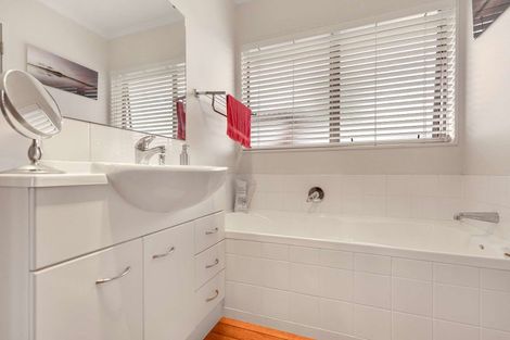 Photo of property in 1 Kauae Place, Ngongotaha, Rotorua, 3010