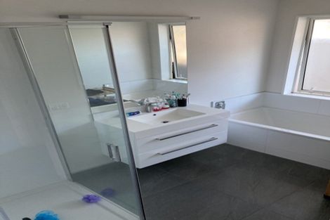 Photo of property in 14 Waimarie Street, Pegasus, 7612