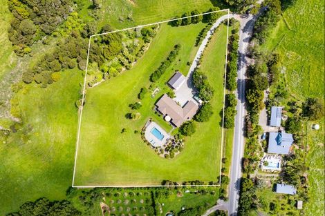 Photo of property in 878 Waipu Caves Road, Waipu, 0582