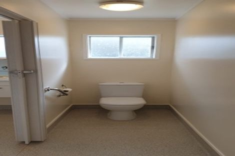 Photo of property in 5 Zita Maria Drive, Massey, Auckland, 0614