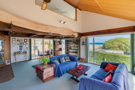 Photo of property in 65 Hillview Road, Birdlings Flat, Little River, 7591