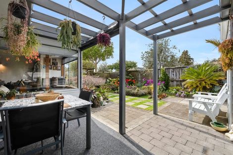 Photo of property in 6 Argyle Place, Highlands Park, New Plymouth, 4312