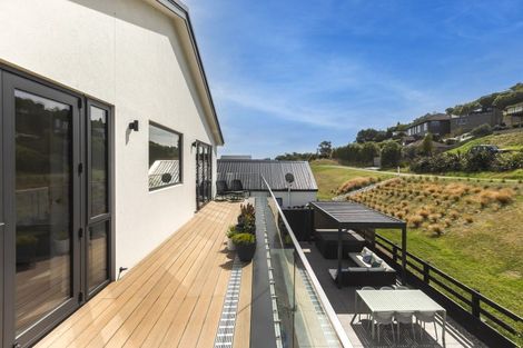 Photo of property in 27 Long Acre Drive, Cracroft, Christchurch, 8022